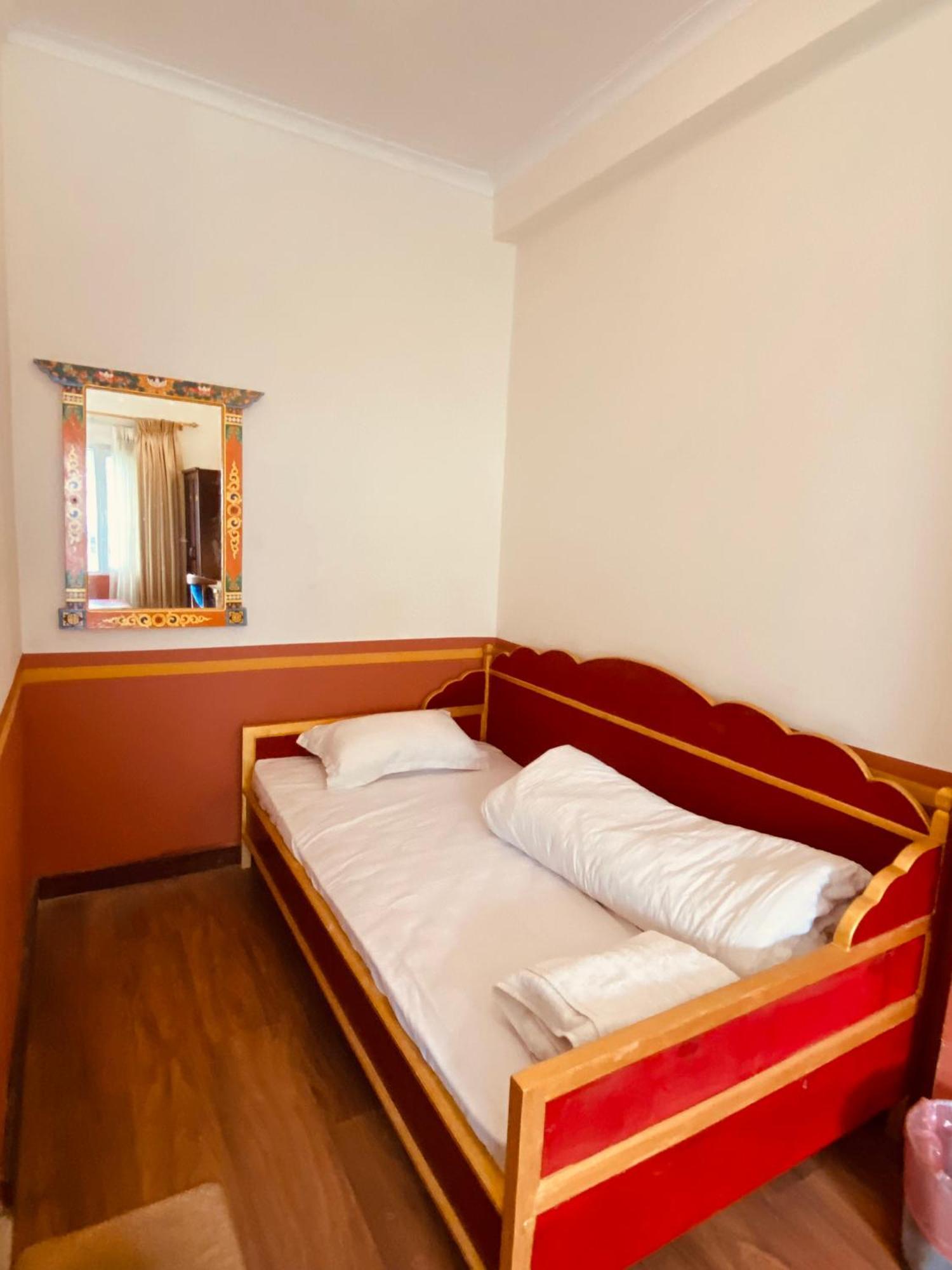 Three Jewels Boutique Hotel 포카라 외부 사진