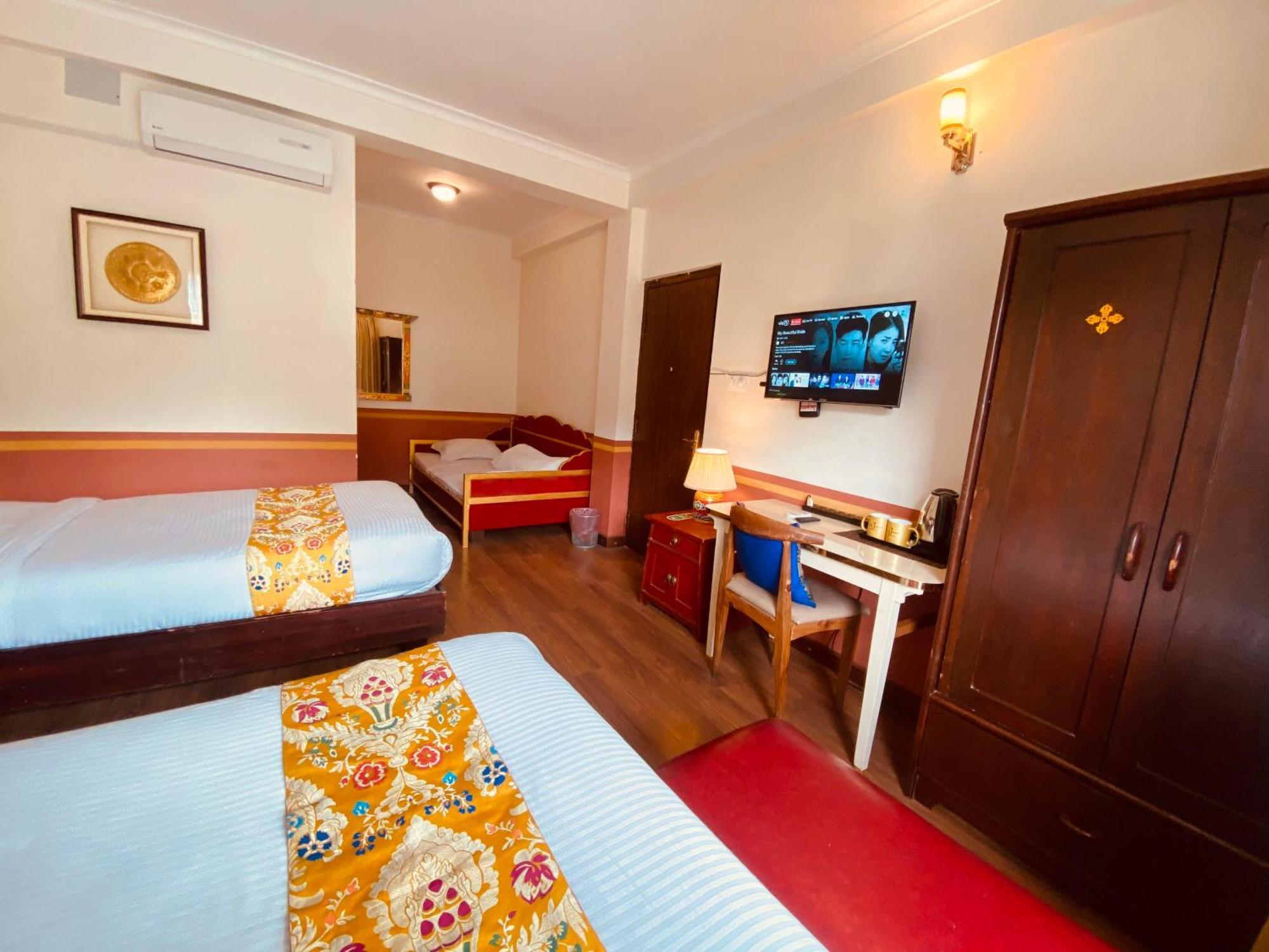 Three Jewels Boutique Hotel 포카라 외부 사진