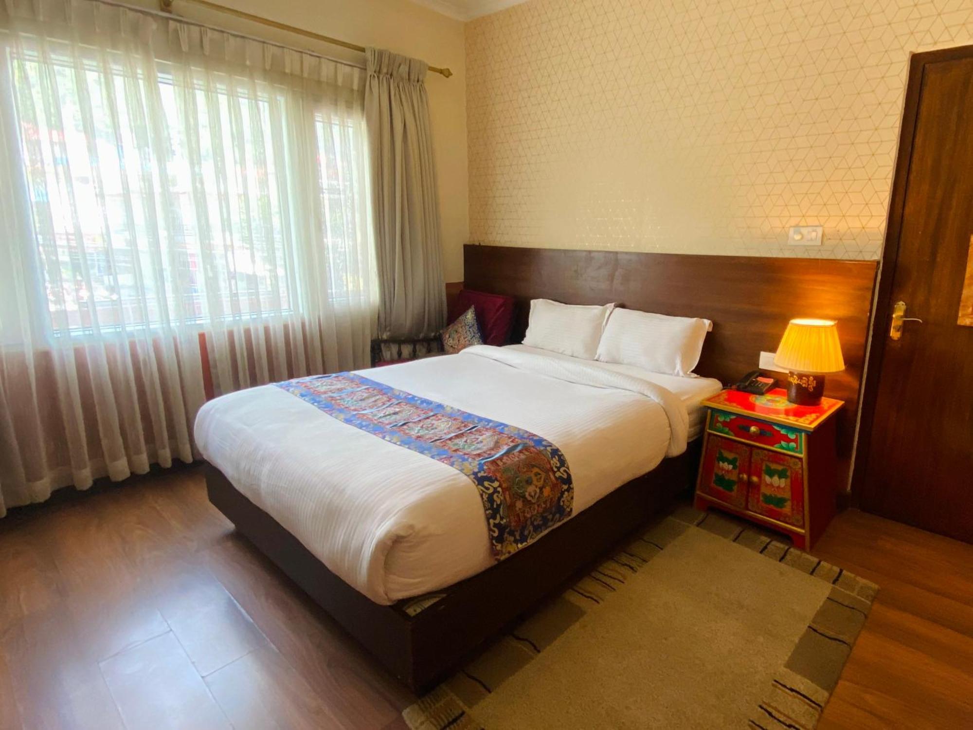 Three Jewels Boutique Hotel 포카라 외부 사진
