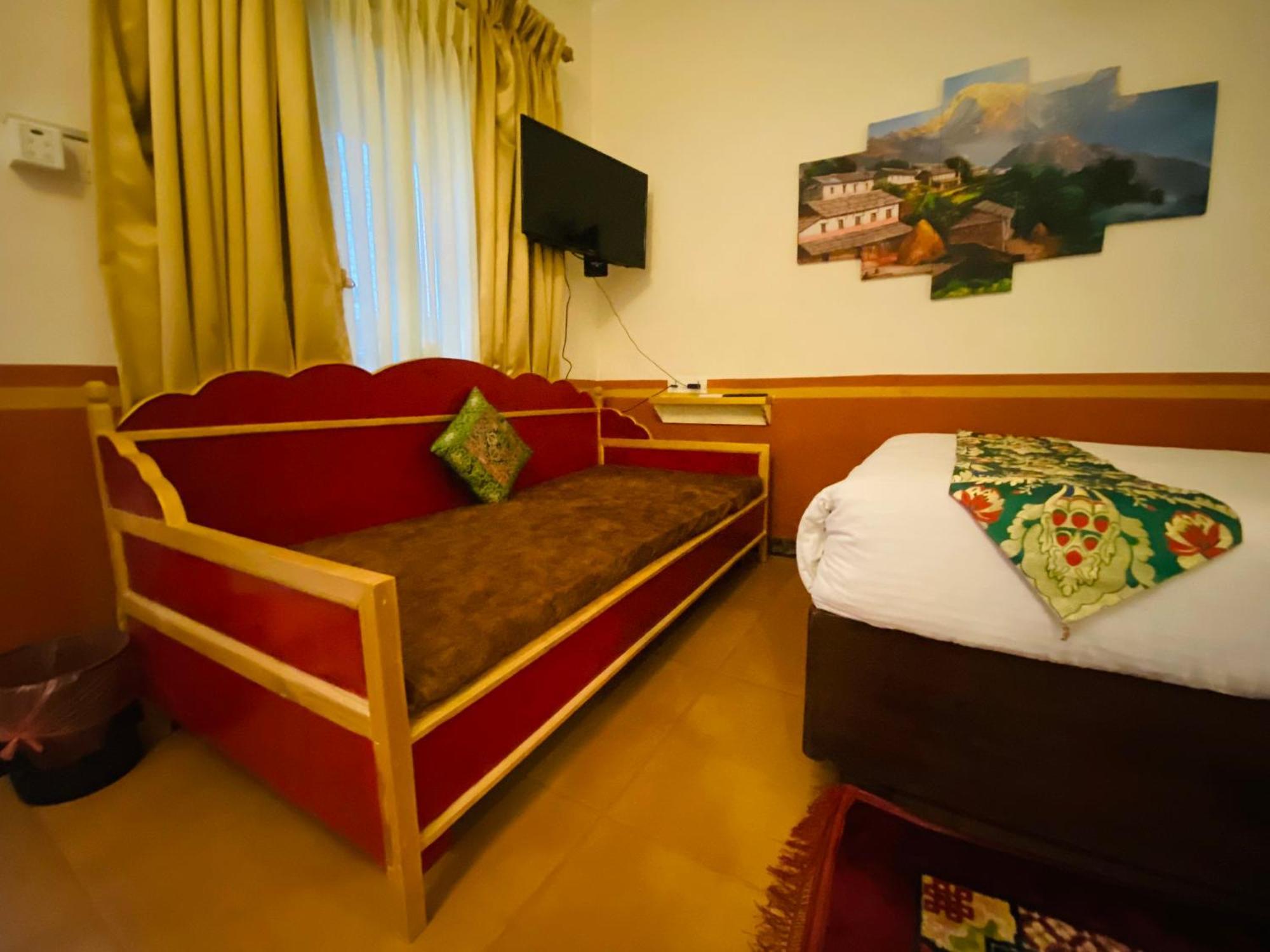 Three Jewels Boutique Hotel 포카라 외부 사진