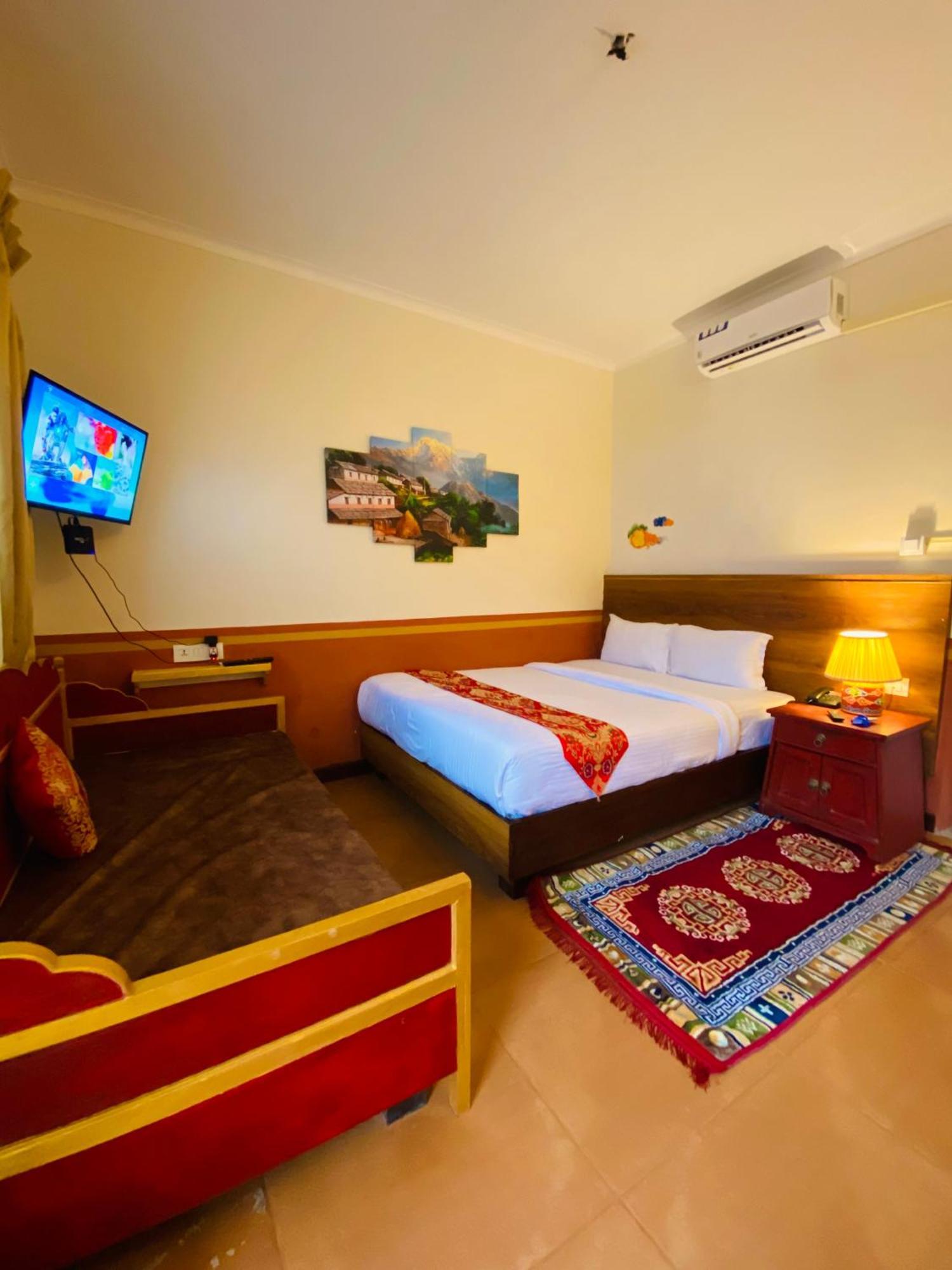 Three Jewels Boutique Hotel 포카라 외부 사진
