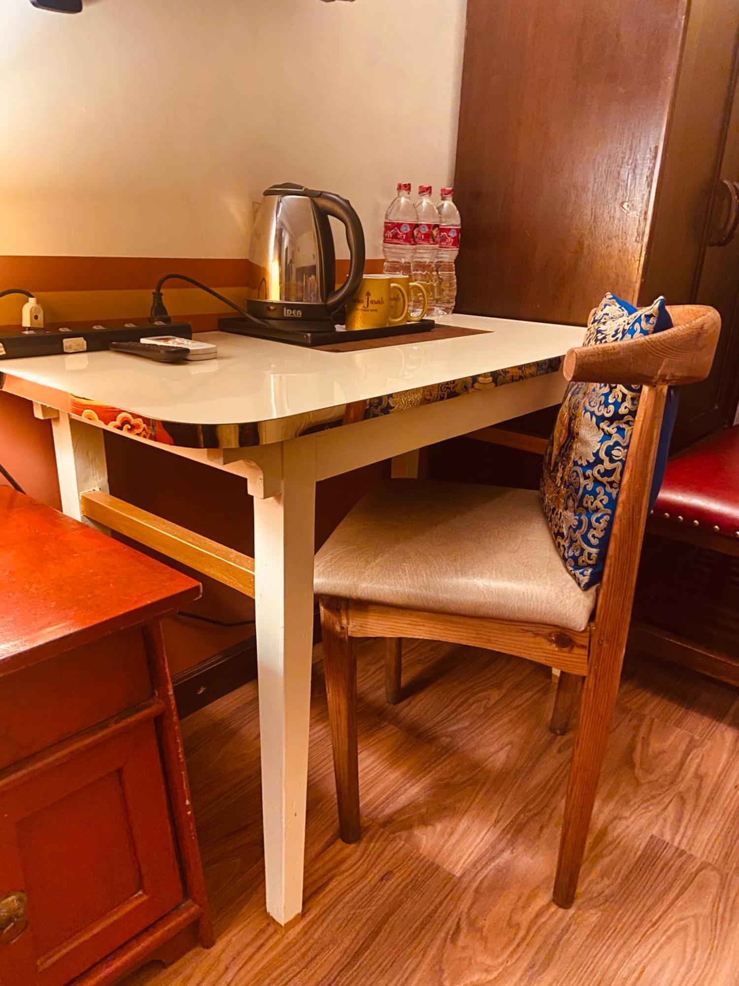 Three Jewels Boutique Hotel 포카라 외부 사진
