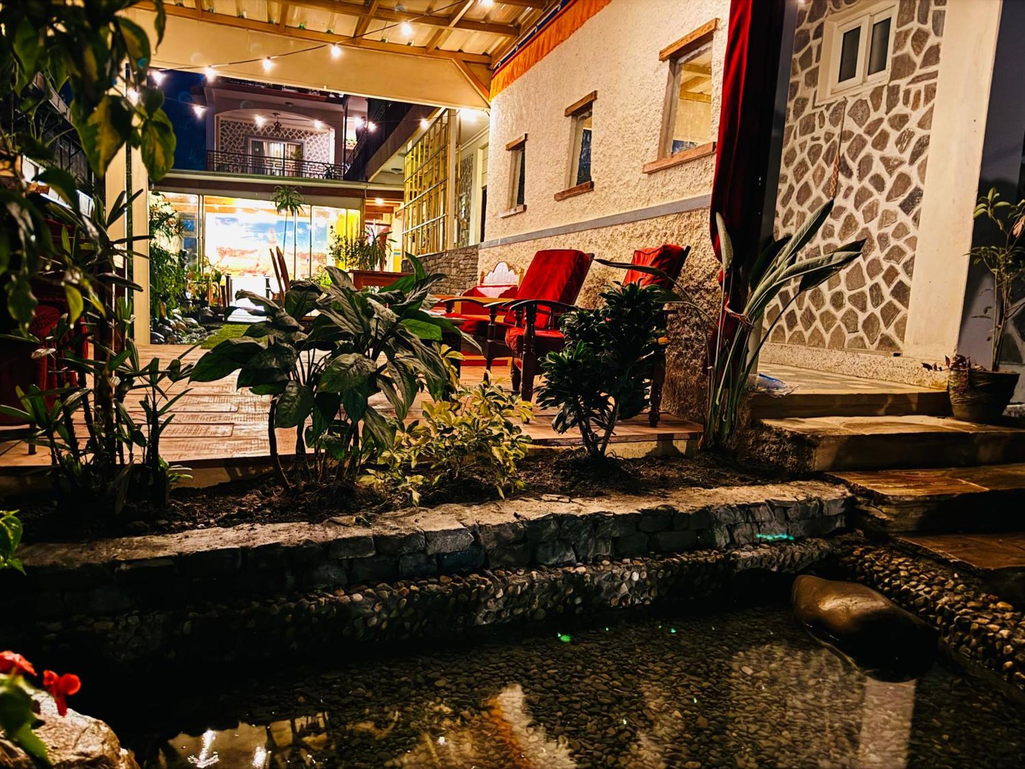 Three Jewels Boutique Hotel 포카라 외부 사진