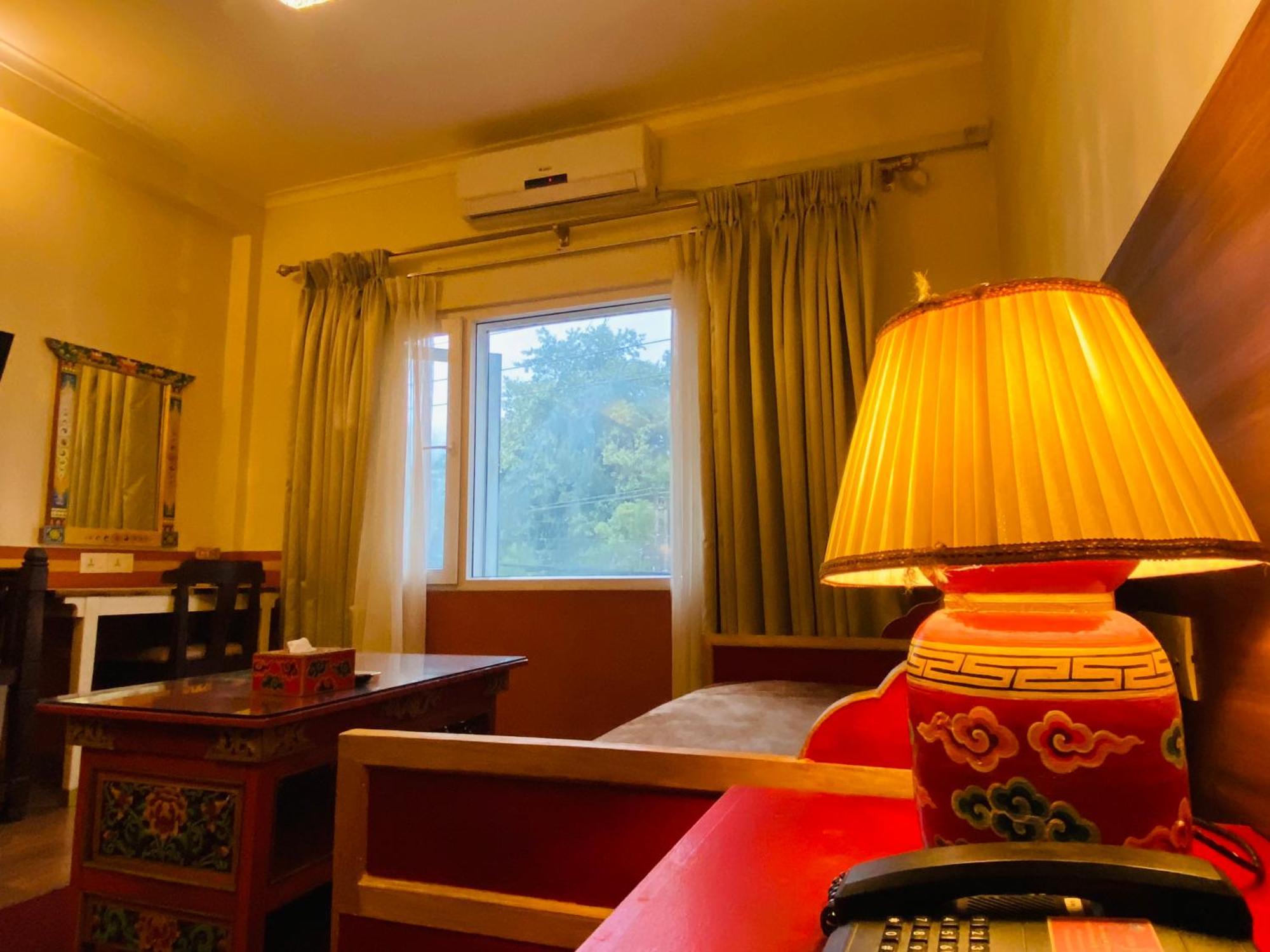 Three Jewels Boutique Hotel 포카라 외부 사진